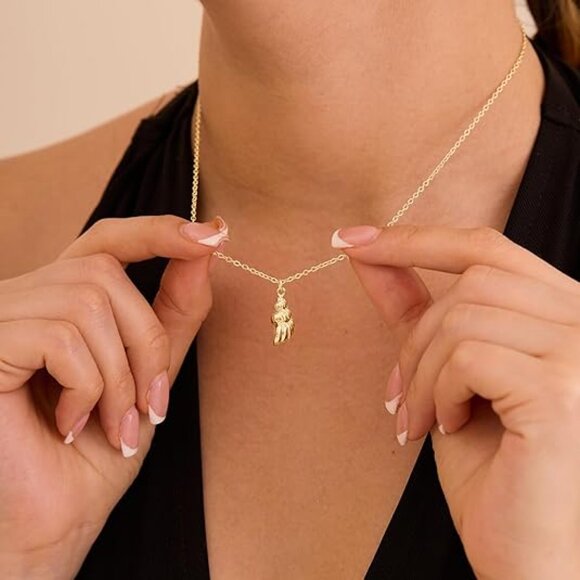 Neiman Marcus 14K Gold Plated Conch Pendant Necklace - Picture 2 of 4